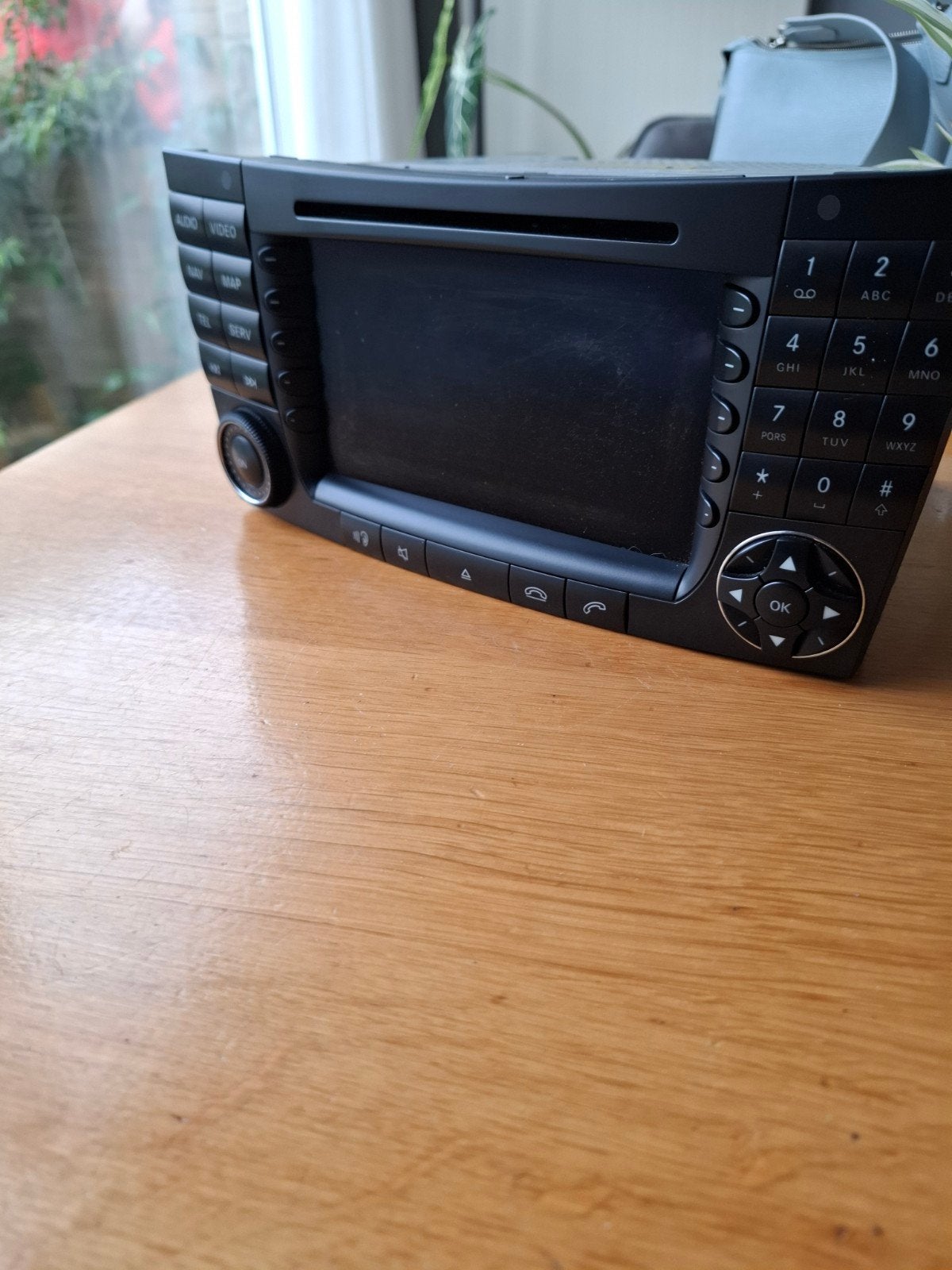 Mercedes-Benz W211 Radio Navigatie COMAND APS, Auto diversen, Ophalen of Verzenden