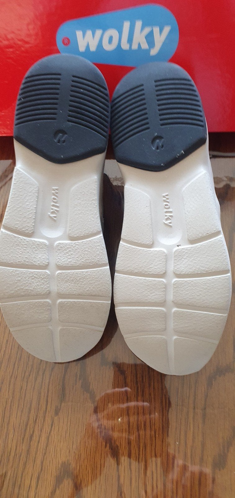 Wolky dames schoenen maat 37  30 euro Ophalen, Ophalen, Meisje, Zwemschoenen