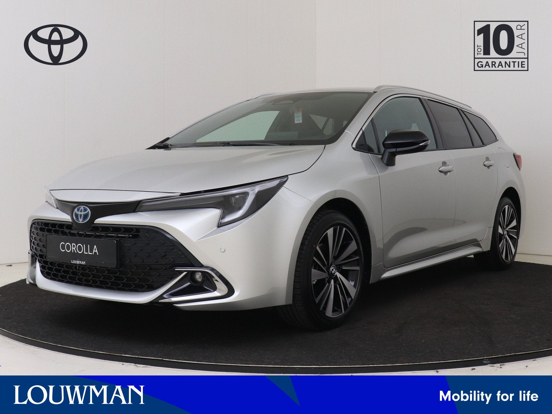 Toyota Corolla Touring Sports Hybrid 140 Dynamic | Navigatie, 12 maanden, Zwart, 4 cilinders, Nieuw