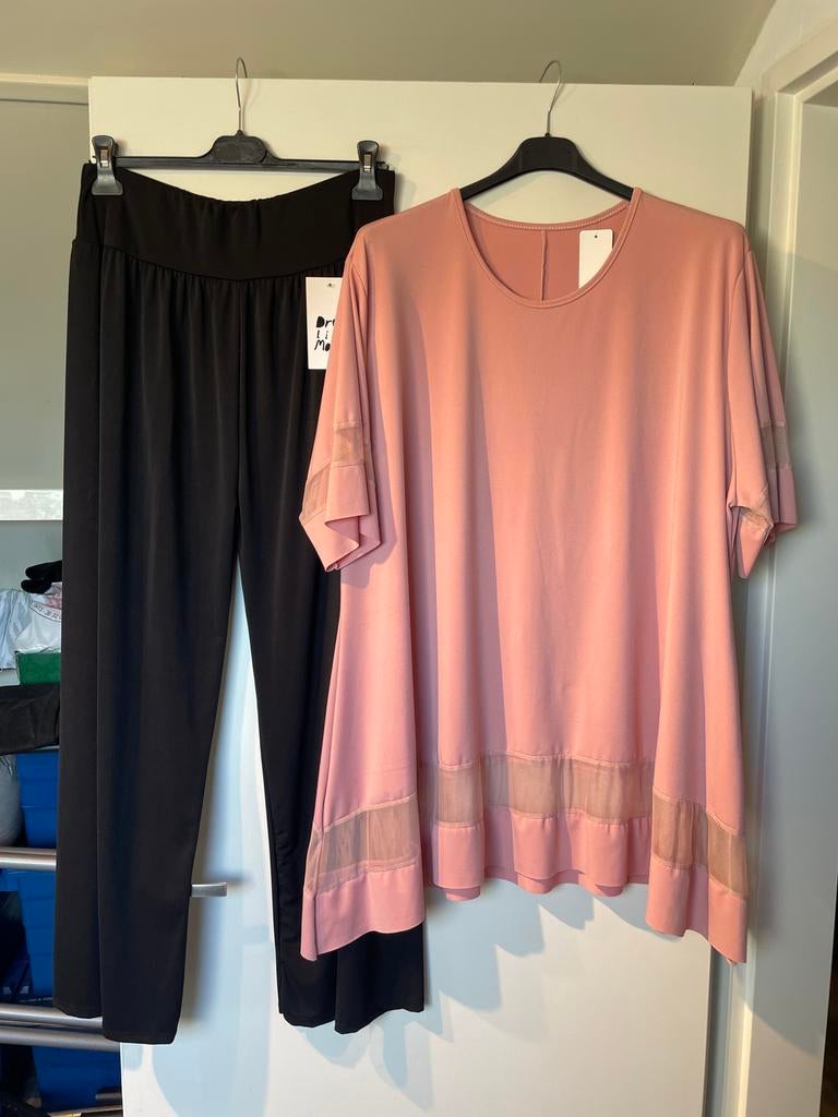 Nieuwe set;zwarte broek poederroze alijn tuniek 44/46/48/50, Verzenden, Blouse of Tuniek, Nieuw, Roze