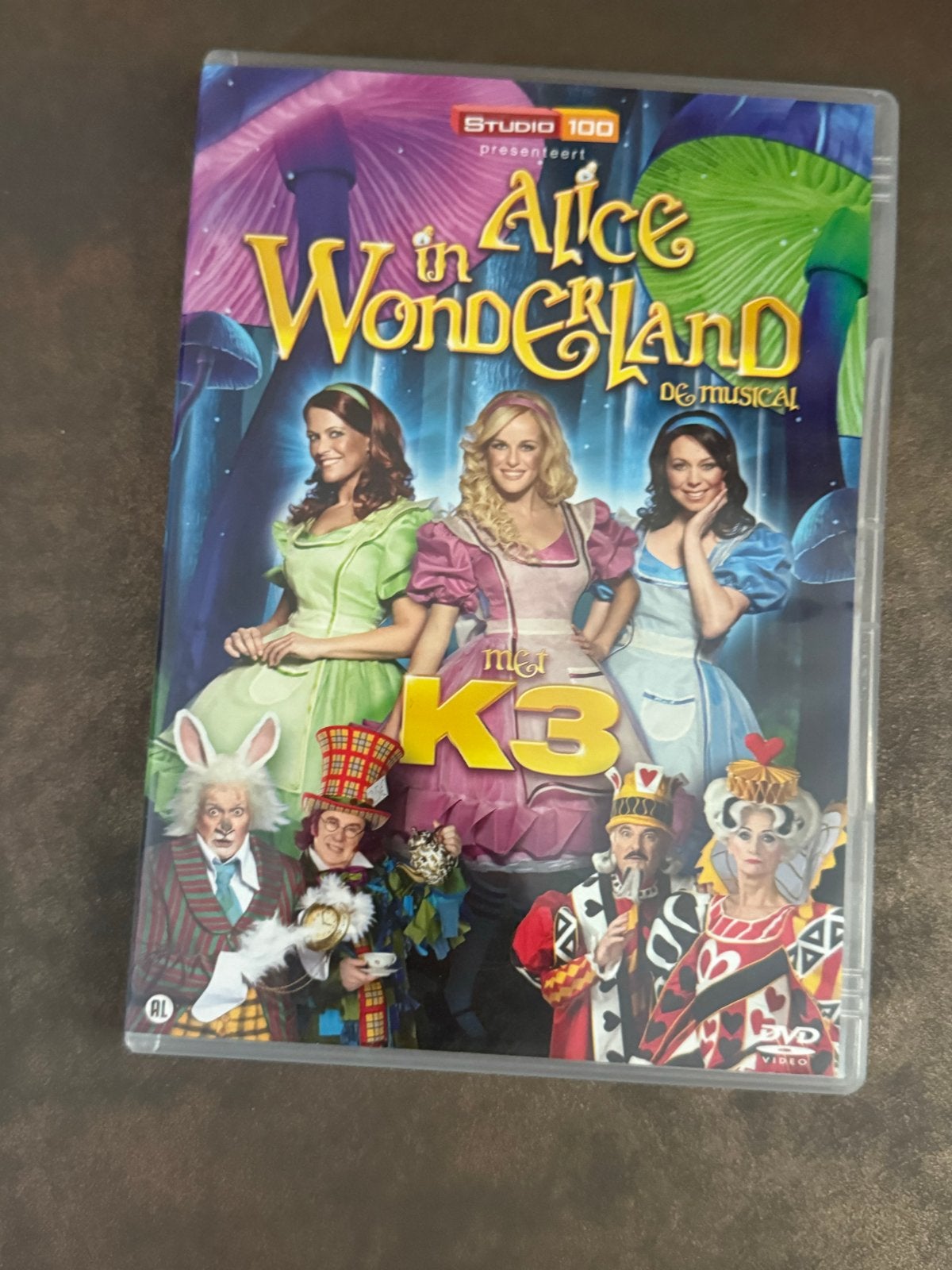 K3 in Alice in Wonderland De Musical DVD, Alle leeftijden, Zo goed als nieuw, Familie, Film