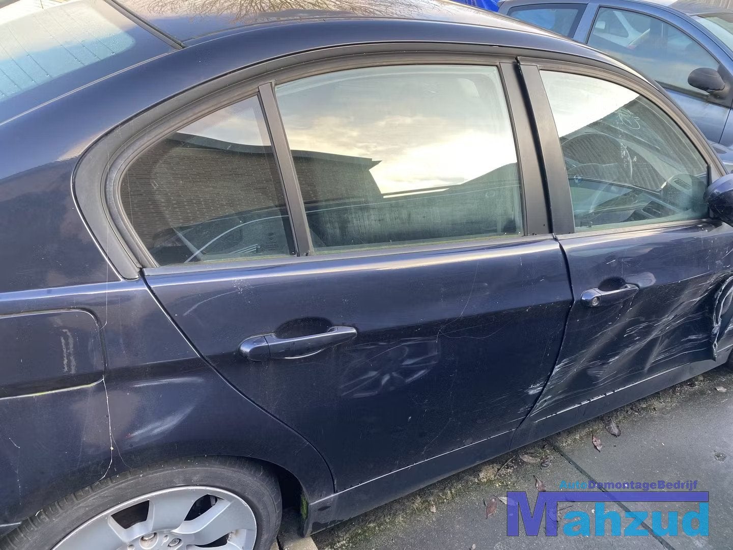 BMW 3 SERIE E90 blauw A35/5 Rechts achter deur 2004-2012, Petuelring 130
80788  Munich, DE, Gebruikt, Deur, Info@bmw.de