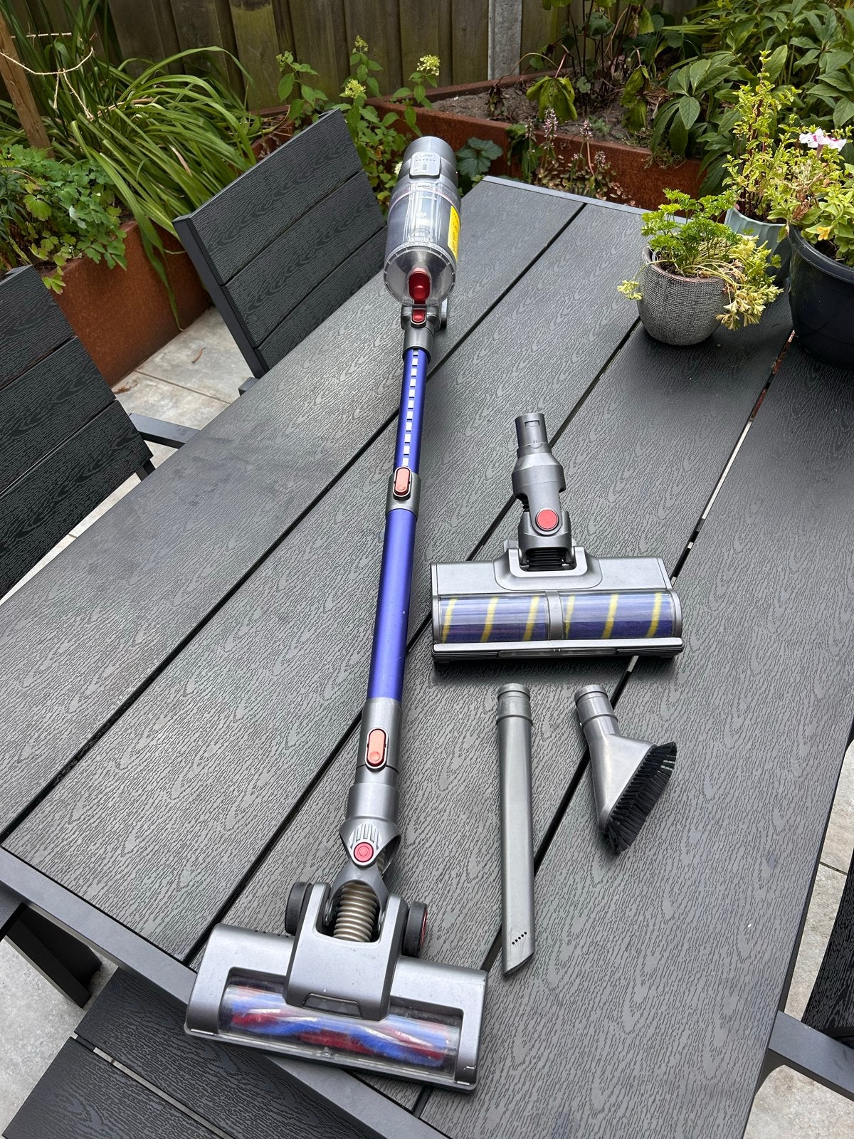 Draadloze steelstofzuiger Sauber R20 met opzetstukken, Ophalen, Overige merken, Draadloos, Zo goed als nieuw