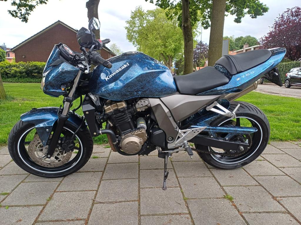 Kawasaki Z750 Naked bike, 750 cc, Occasion, 4 cilinders, Particulier