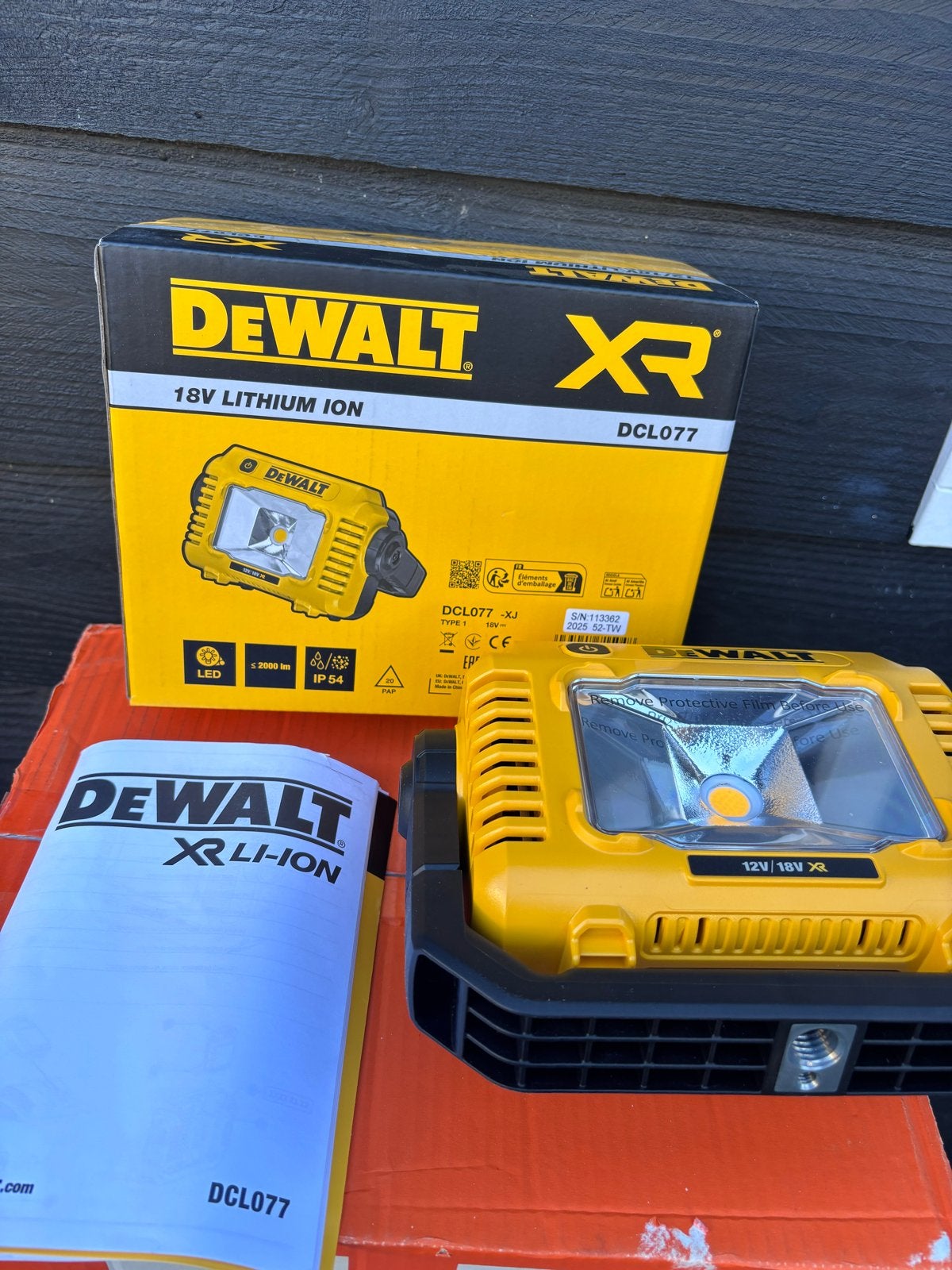 Nieuwe DeWalt DCL077 XR LED Bouwlamp 12V/18V