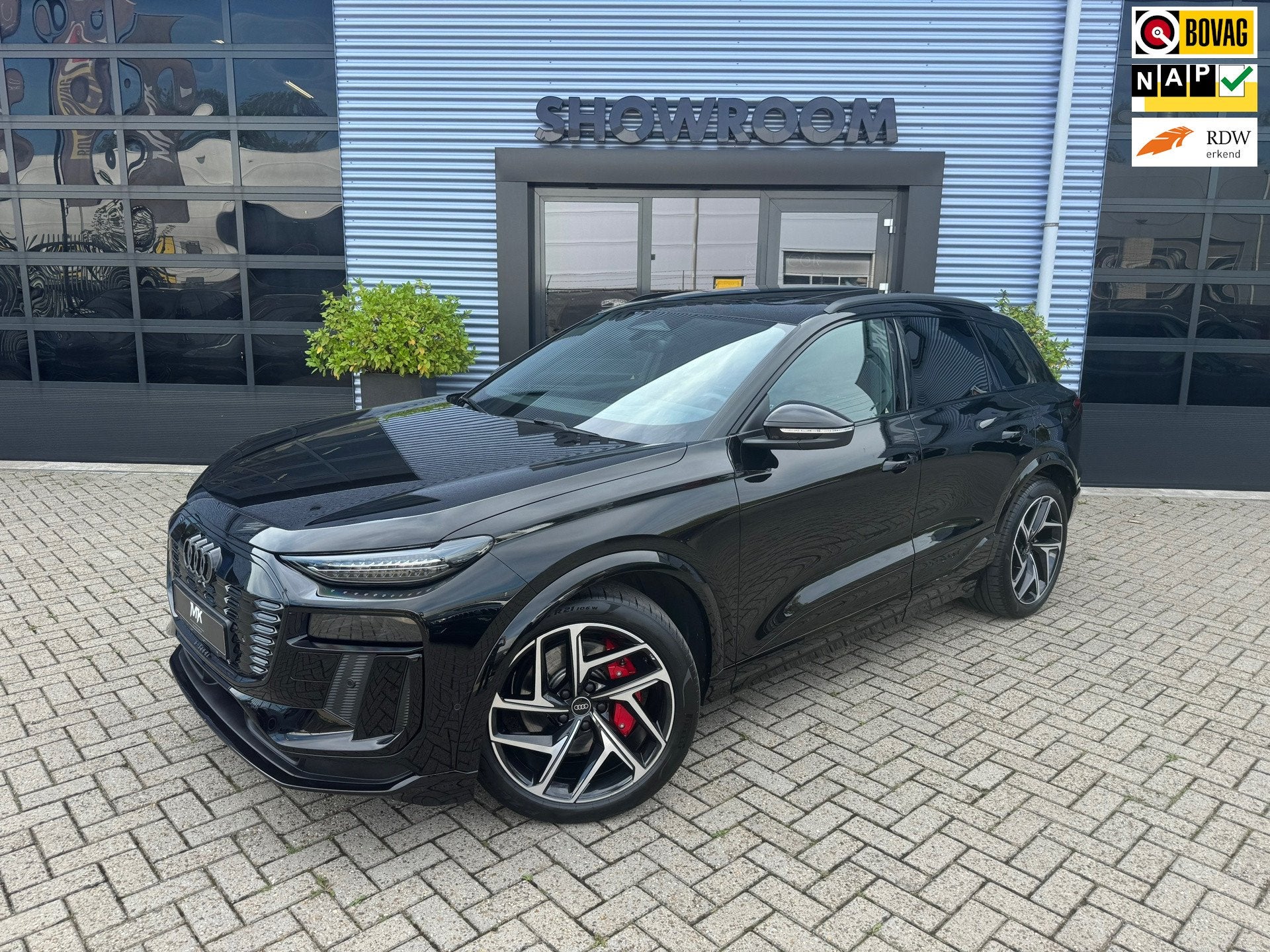 Audi Q6 SQ6 e-tron SQ6 quattro 100 kWh PANO|TREKHAAK|LEDER|H, Auto's, Dealer onderhouden, Gebruikt, Adaptive Cruise Control, 489 pk