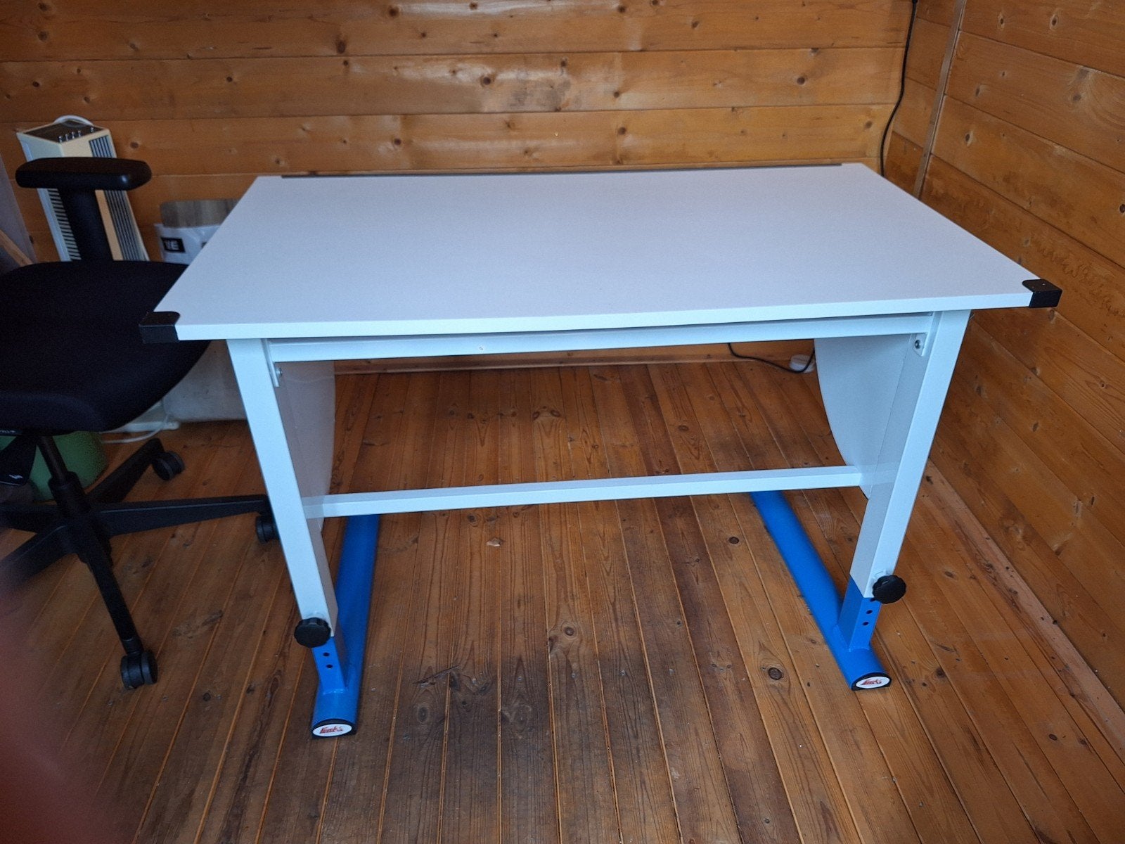 Bureau met kantelbaar blad, Ophalen, Gebruikt, Schoolbureau, 60 cm