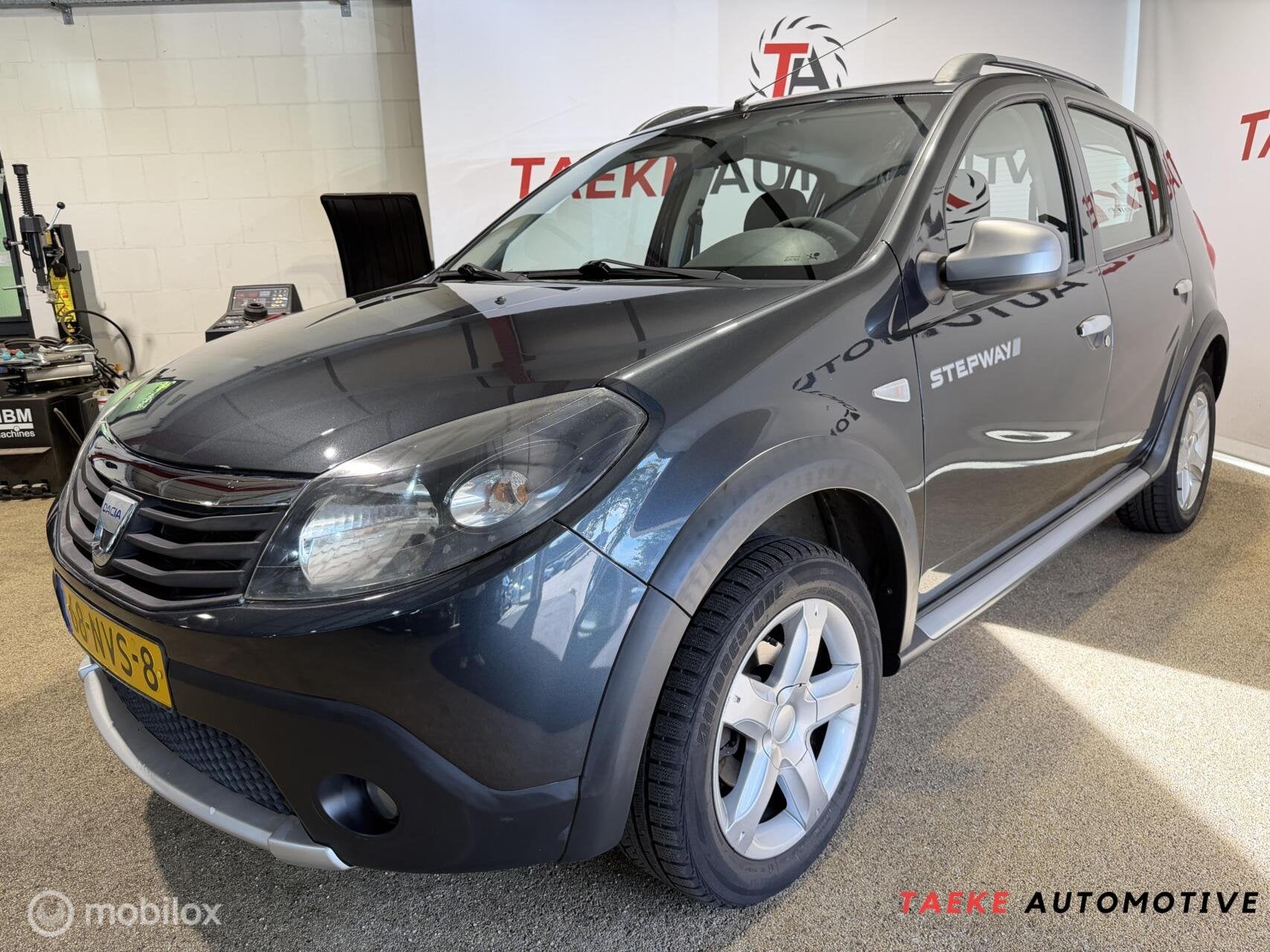 Dacia Sandero 1.6 Stepway AIRCO/APK/NAP/1EIG/D.RIEMVV, Auto's, Voorwielaandrijving, Stof, 4 cilinders, 1070 kg