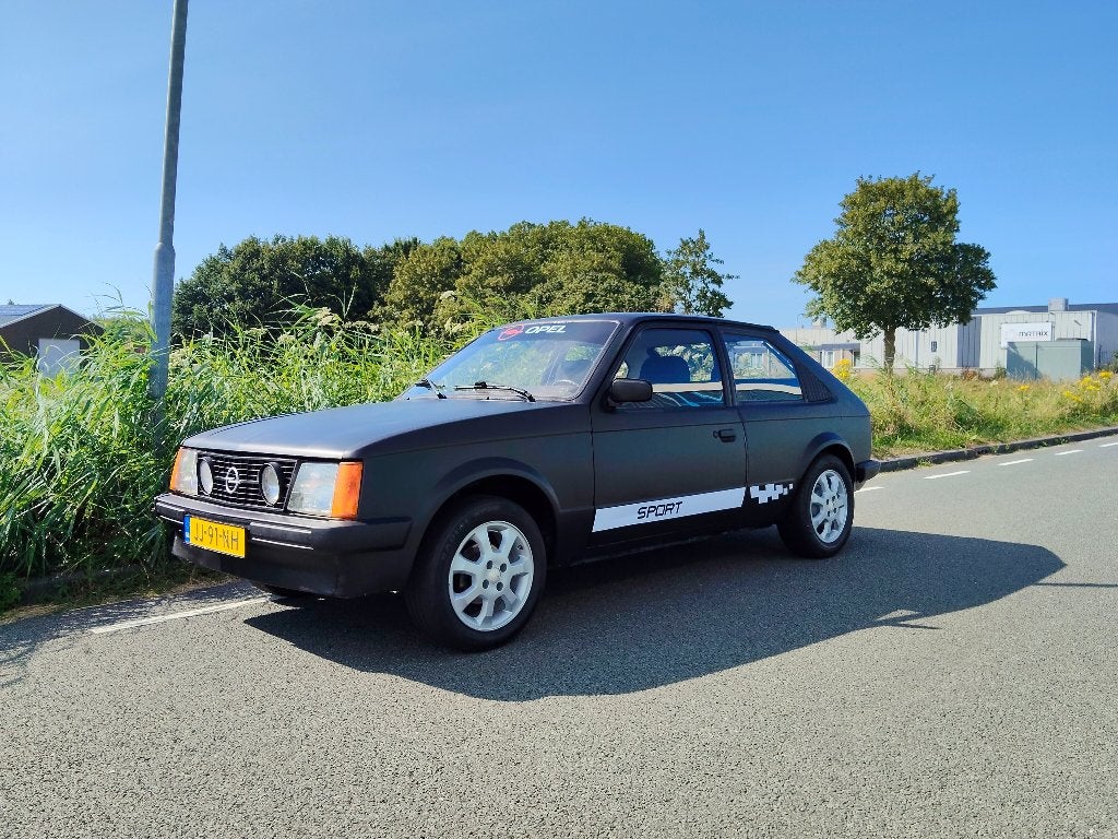 OPEL KADETT 1.2S / Belastingvrij! / LPG / Nieuwe APK 2 jaar!, Voorwielaandrijving, Stof, Zwart, Zwart