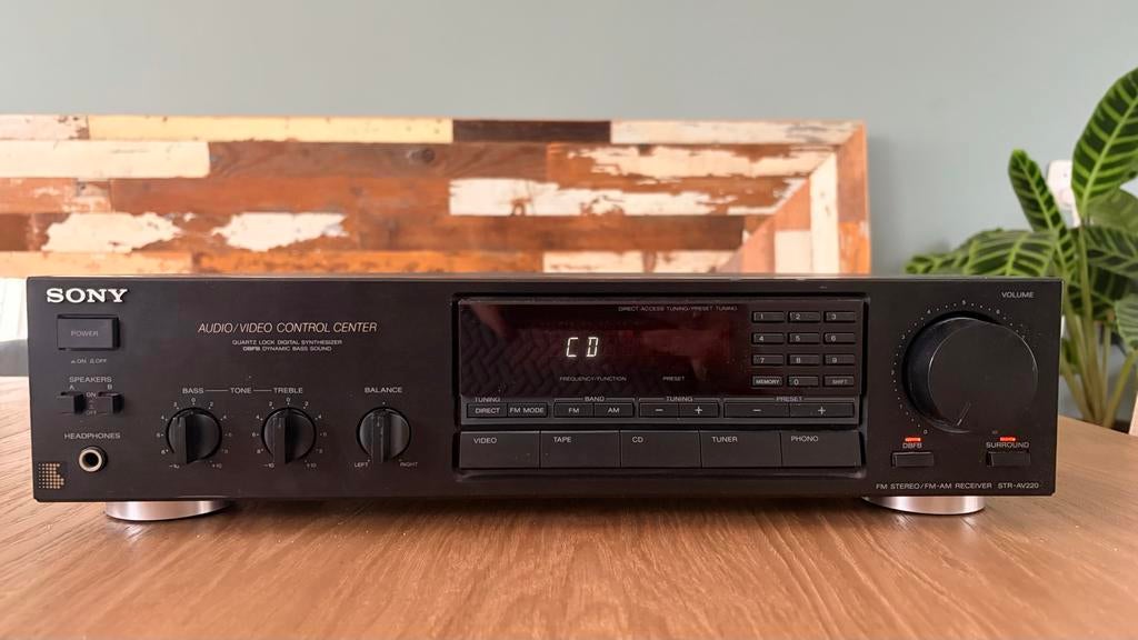 Sony STR-AV220 Stereo FM-AM Receiver, Ophalen, Gebruikt, 60 tot 120 watt, Sony