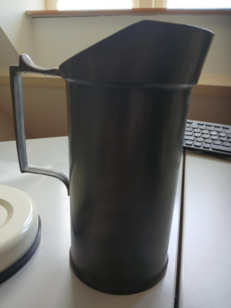 Tinnen Maatbeker - 20 cm hoog, Antiek en Kunst, Antiek | Tin, Ophalen of Verzenden
