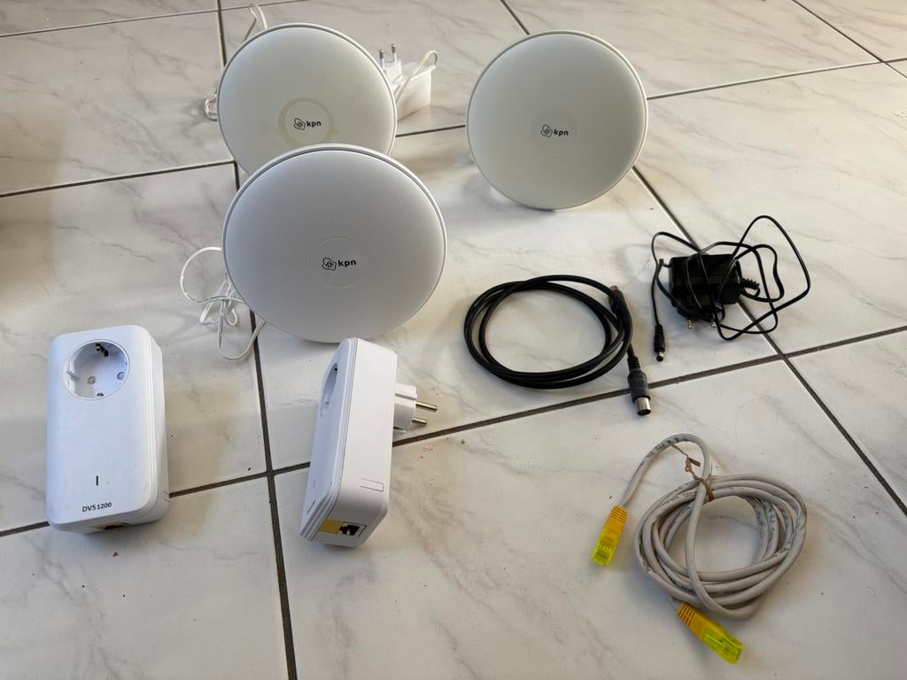 KPN SuperWifi set DVS1200 powerline adapters, Computers en Software, WiFi-versterkers, Ophalen of Verzenden, Zo goed als nieuw