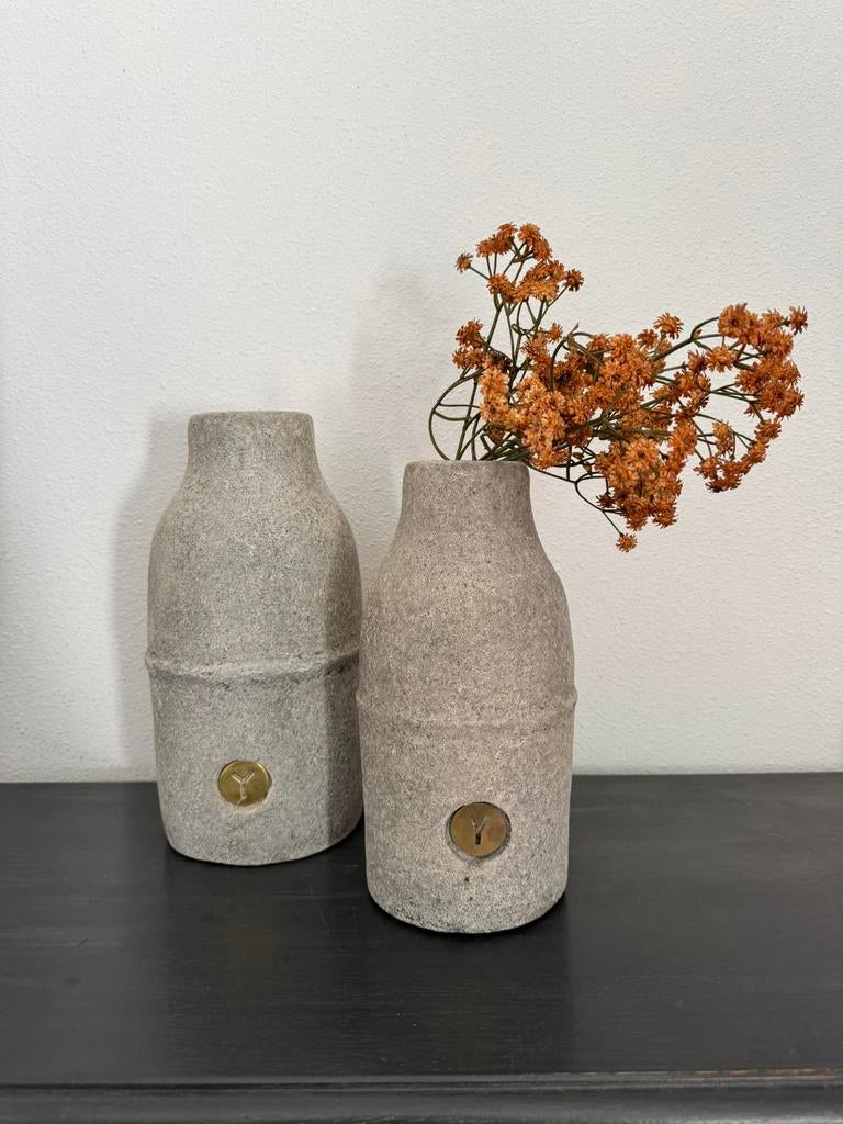 Set BRYNXZ bottle one line Limestone, Overige kleuren, Aardewerk of Porselein, Nieuw, Ophalen of Verzenden
