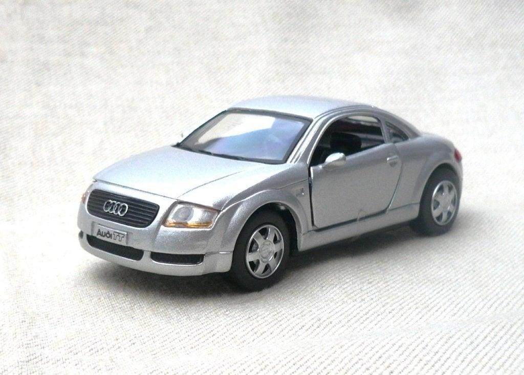 1998 Audi TT , China. Schaal 1/38., Ophalen of Verzenden, Zo goed als nieuw, Auto, Overige merken