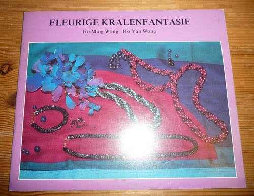 Boek HO MING WONG - Fleurige Kralenfantasie, Ophalen of Verzenden, Zo goed als nieuw
