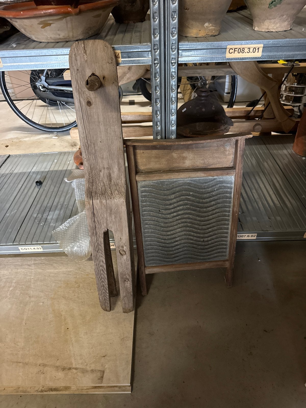 Antieke wasplank met houten wasstamper, Antiek en Kunst, Ophalen of Verzenden