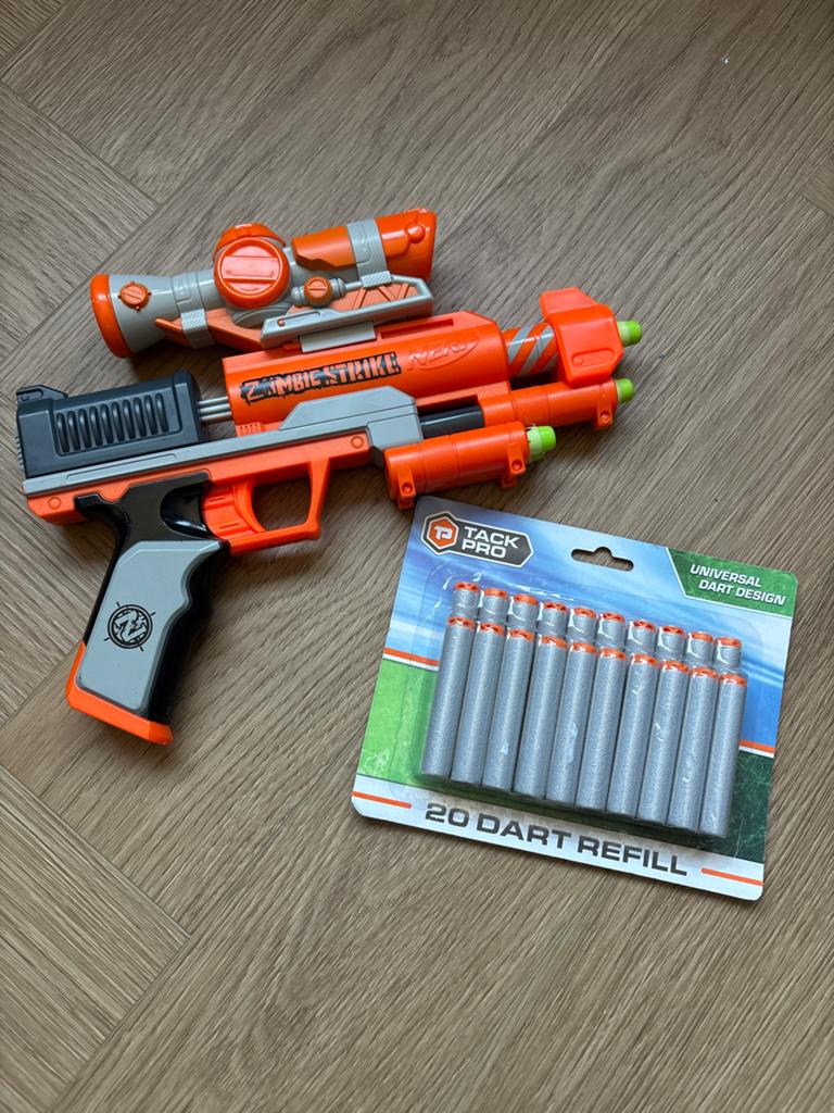 Nerf Zombie Strike Blaster met afneembare scope, Ophalen of Verzenden, Gebruikt, Jongen