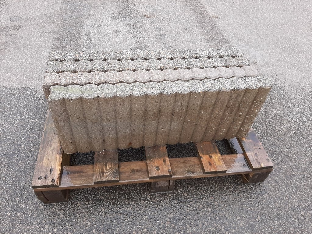 4 grijze palissadebanden, Ophalen, Gebruikt, Beton, Overige typen