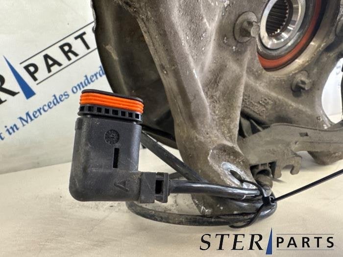 Fusee links-achter van een Mercedes SLK, Auto-onderdelen, Gebruikt, -, Ophalen of Verzenden, -