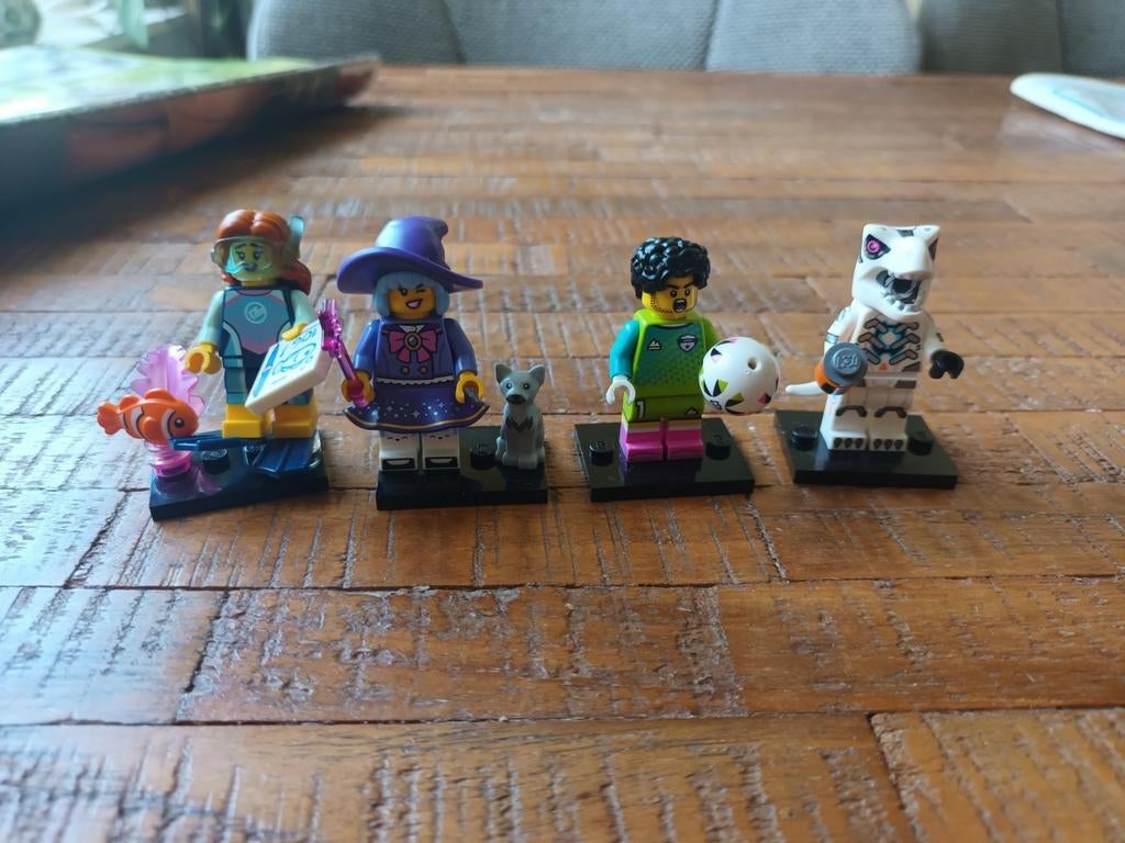 Lego 71052 minifiguren (3,99 per minifiguur), Ophalen of Verzenden, Zo goed als nieuw