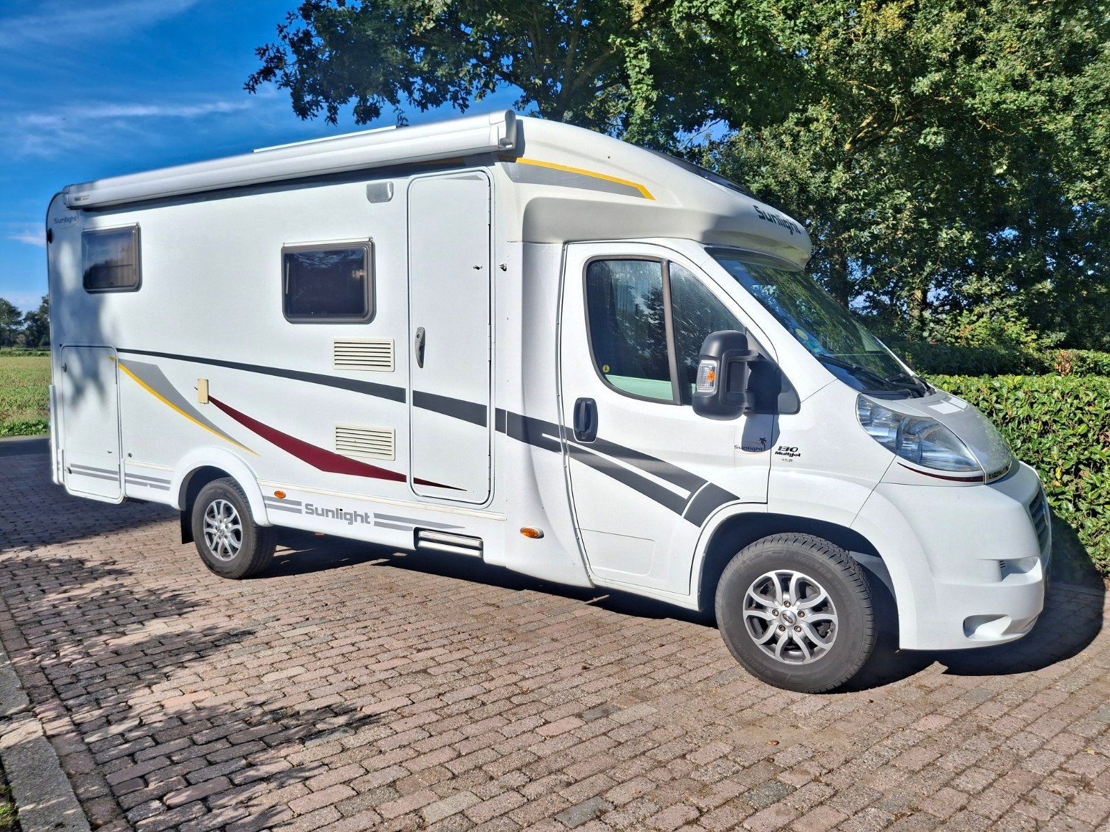 " Zeer nette Capron T66 -2012- Enkele bedden 2x airco ", Ringverwarming, Fiat, Luifel, 6 tot 7 meter