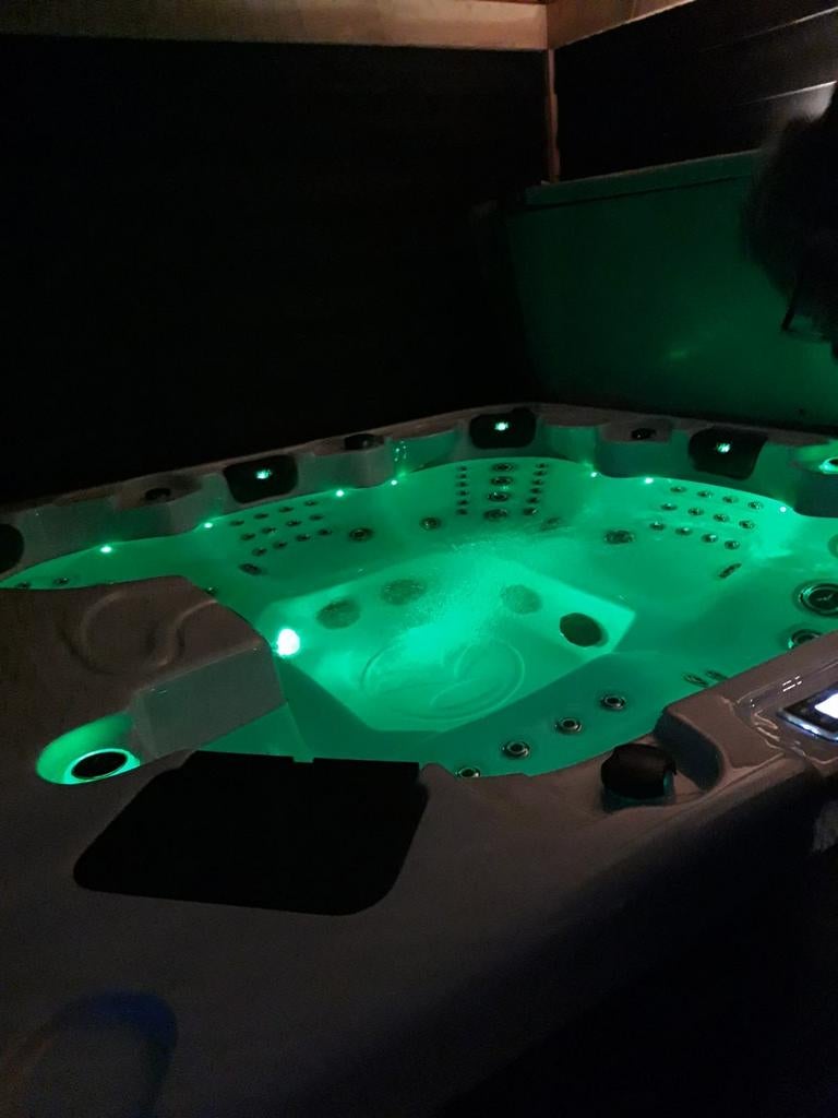 Jacuzzi,  Spa 5 personen, 3x pompen, waterval, icebucket, Ophalen of Verzenden, Trap