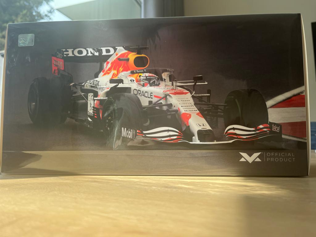 Max Verstappen 1:18 Arigato Turkije Livery - Minichamps, Ophalen of Verzenden, Nieuw, Auto, MiniChamps