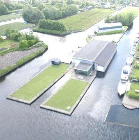 winterstalling en nog enkele ligplaatsen beschikbaar voor se, Binnen