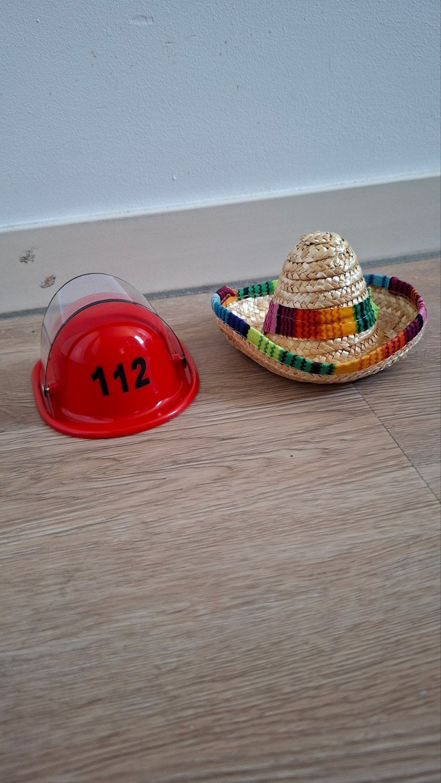 Hobbyhorse hoedjes, Verzamelen, Ophalen of Verzenden, Beeldje of Figuurtje