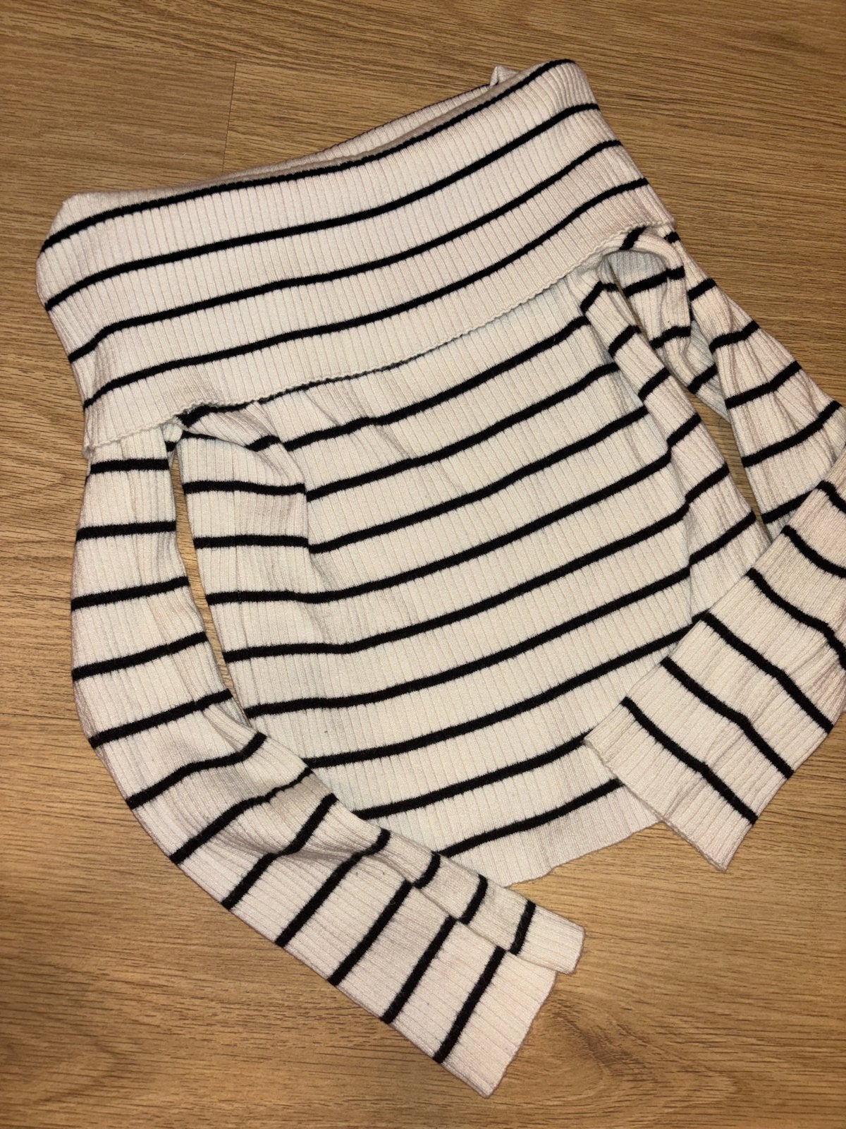 BIEDEN!!! H&M gestreepte off-shoulder top maat S, Ophalen of Verzenden, Zo goed als nieuw, Maat 36 (S), Wit