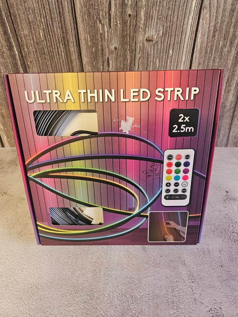 Nieuwe Ultra Thin LED Strip - 2x 2.5m met afstandsbediening, Onbekend, Nieuw, Ophalen of Verzenden, Onbekend
