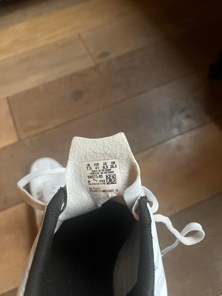 Mooie zaalvoetbalschoenen maat 41, Ophalen of Verzenden, Zo goed als nieuw, Schoenen