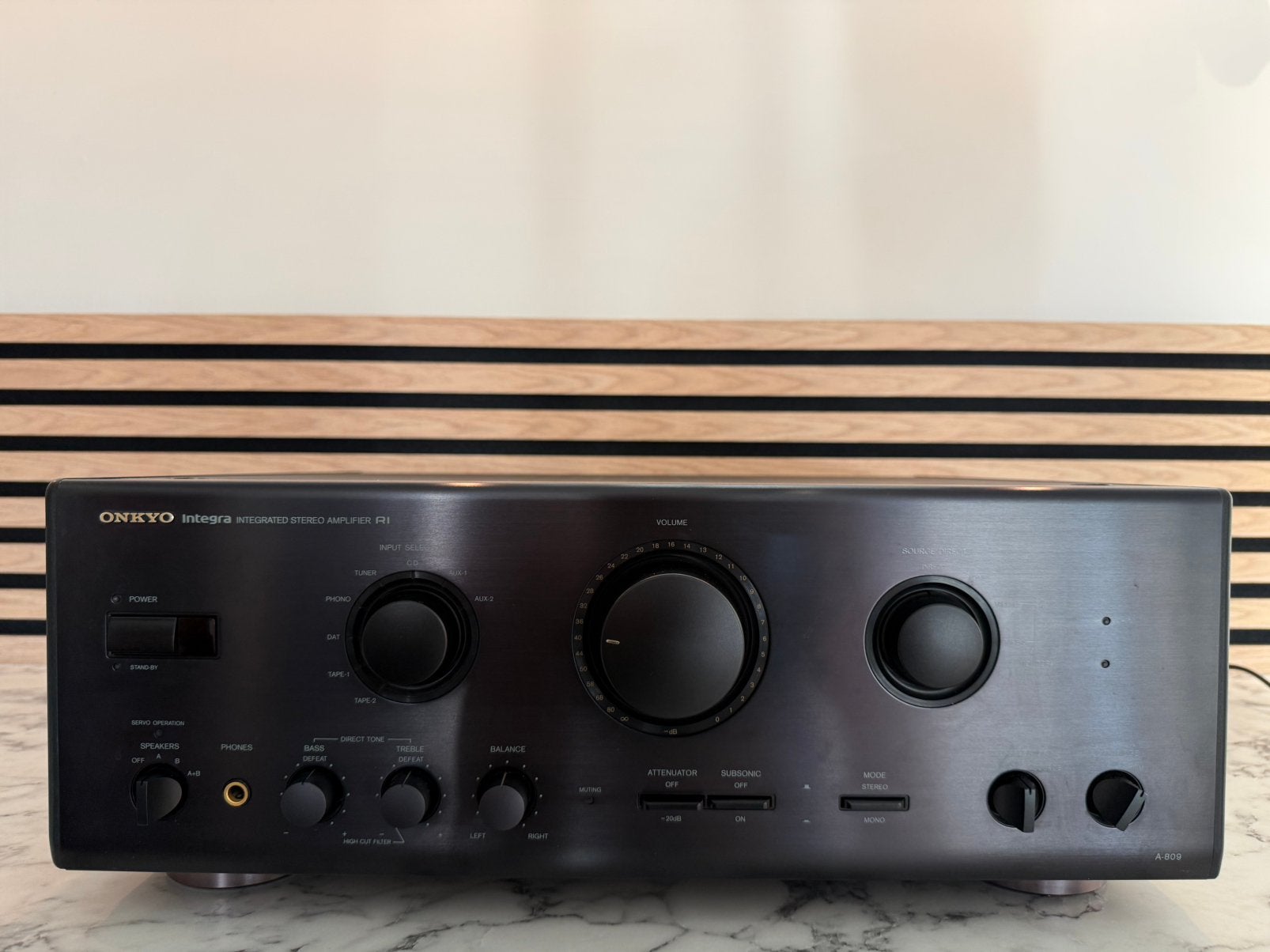 Onkyo Integra A-809, in topstaat, servicebeurt, met garantie, Ophalen, Contact@vintageaudiobreda.nl, Zo goed als nieuw, 60 tot 120 watt