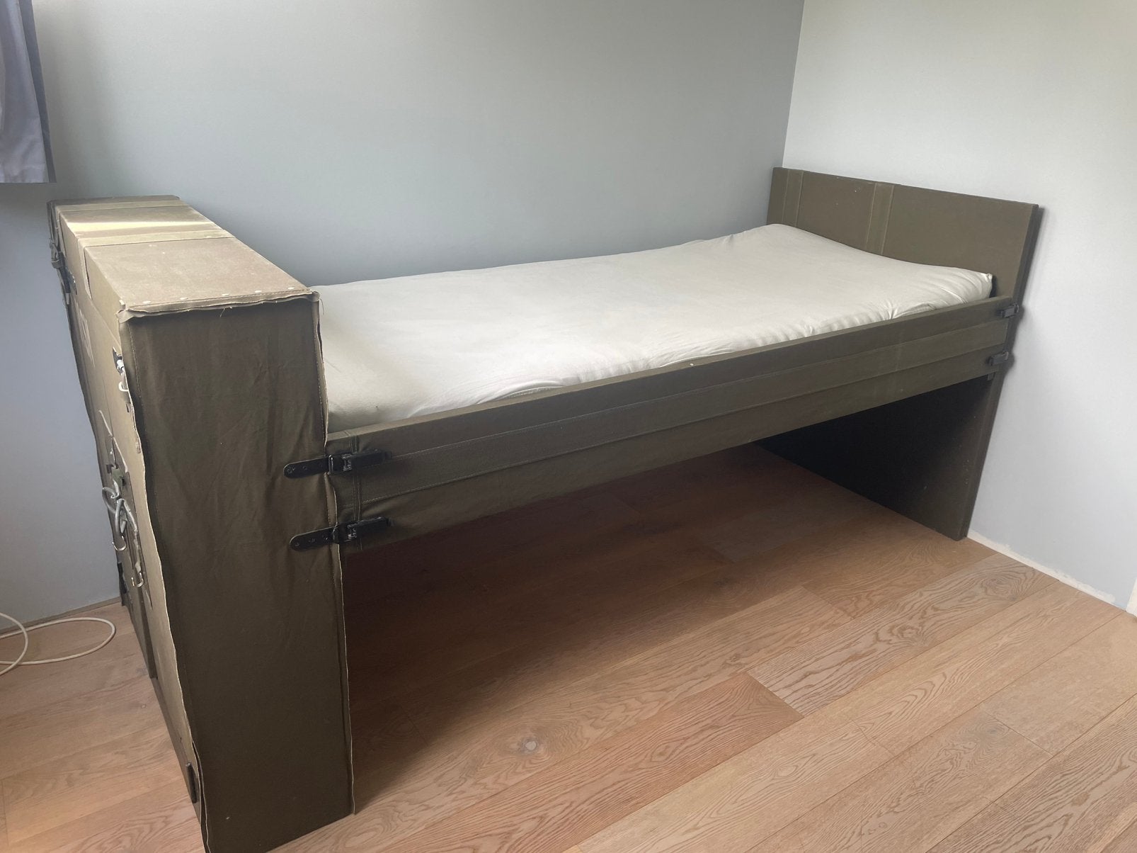Stoet zeer origineel leger bed, Gebruikt, Eenpersoons, Ophalen of Verzenden, 80 cm