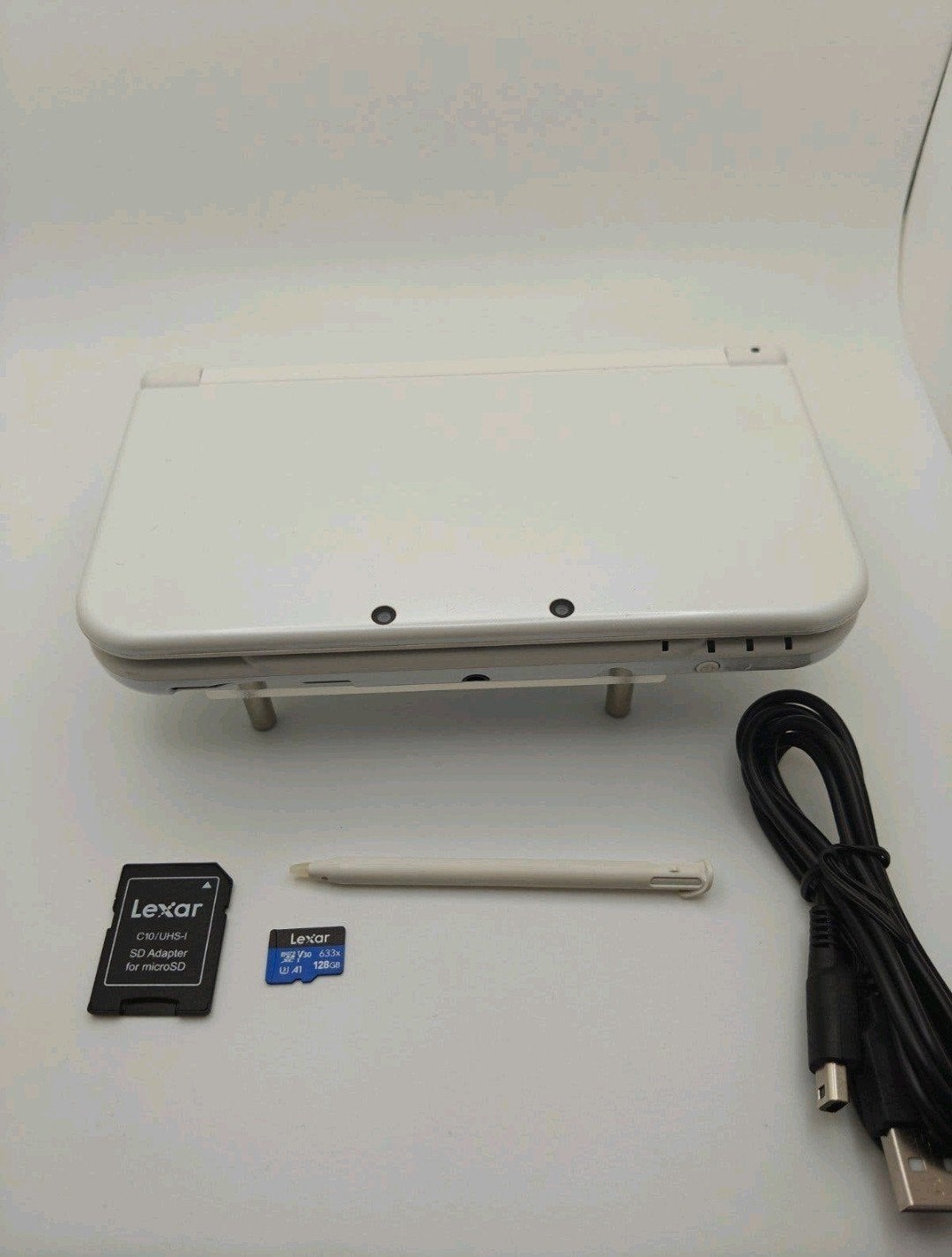 New Nintendo 3DS XL Pearl White – Near Mint – 128GB Lexar SD, Spelcomputers en Games, Ophalen of Verzenden, Zo goed als nieuw