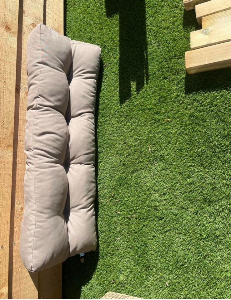 Pallet kussens taupe, Ophalen, Gebruikt