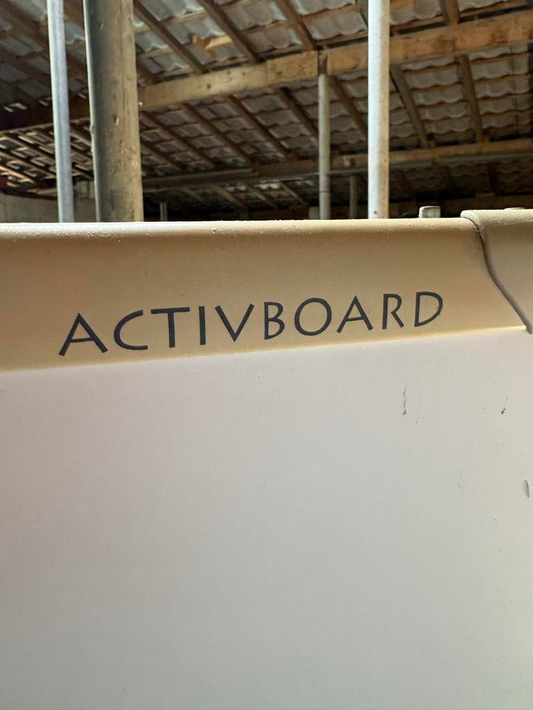 Activboard Digibord whiteboard met beamer, Ophalen, Gebruikt, Whiteboard