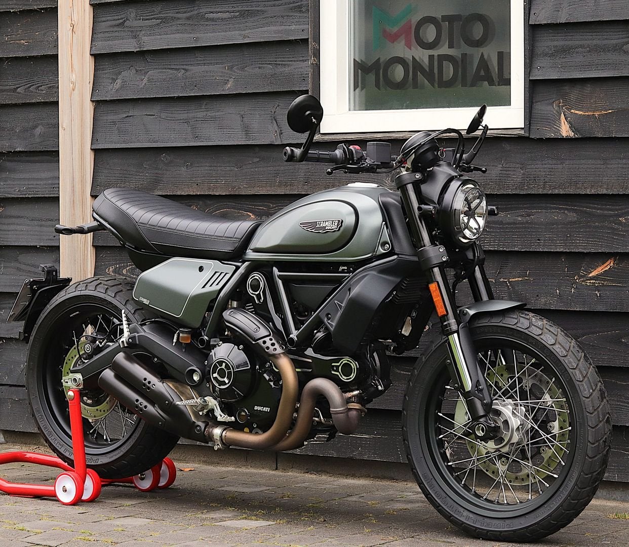 DUCATI SCRAMBLER NIGHTSHIFT (bj 2021), DUCATI, 2 cilinders, Bedrijf, Onbekend