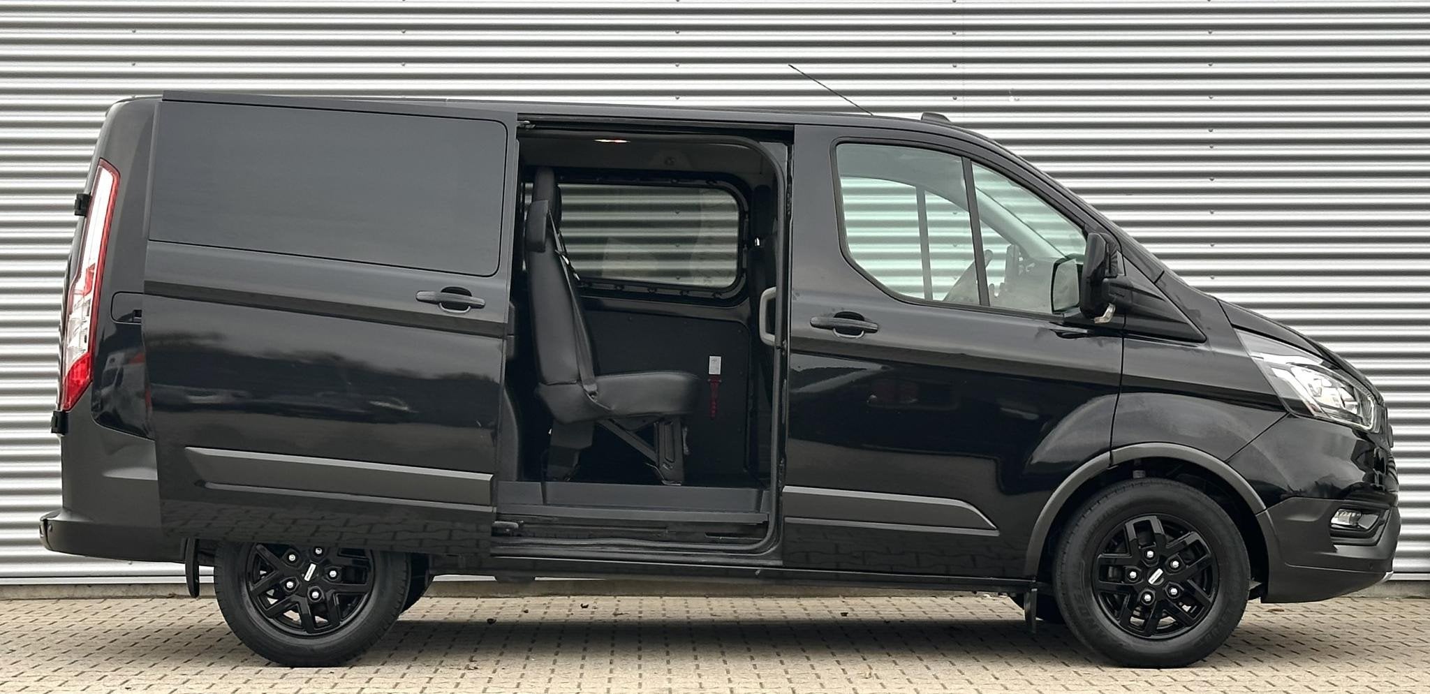 Ford Transit Custom 320 2.0 TDCI L1H1 Trail DC Dubbele cabin, Voorwielaandrijving, 136 pk, Gebruikt, Euro 6