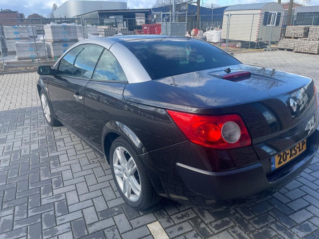 Renault Mégane Coupé-Cabriolet 2.0-16V Exception, Auto's, Renault, 1998 cc, 135 pk, Gebruikt, 4 cilinders