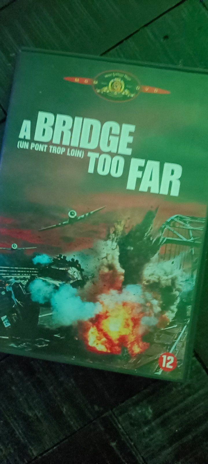 nog een A Bridge too Far  een oorlog dvd film Lees adv, Cd's en Dvd's, Vanaf 16 jaar, Ophalen of Verzenden, Zo goed als nieuw