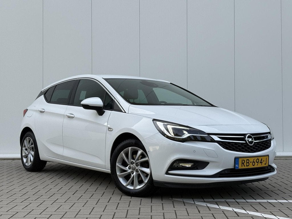 Opel Astra 1.4 Turbo Innovation | ACC | Matrix LED | Camera, Auto's, Gebruikt, 4 cilinders, 150 pk, 620 kg