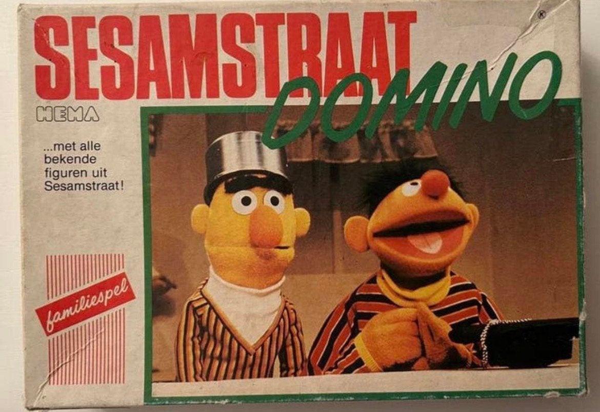 Vintage Sesamstraat Domino 1985, Vijf spelers of meer, Ophalen of Verzenden, Zo goed als nieuw