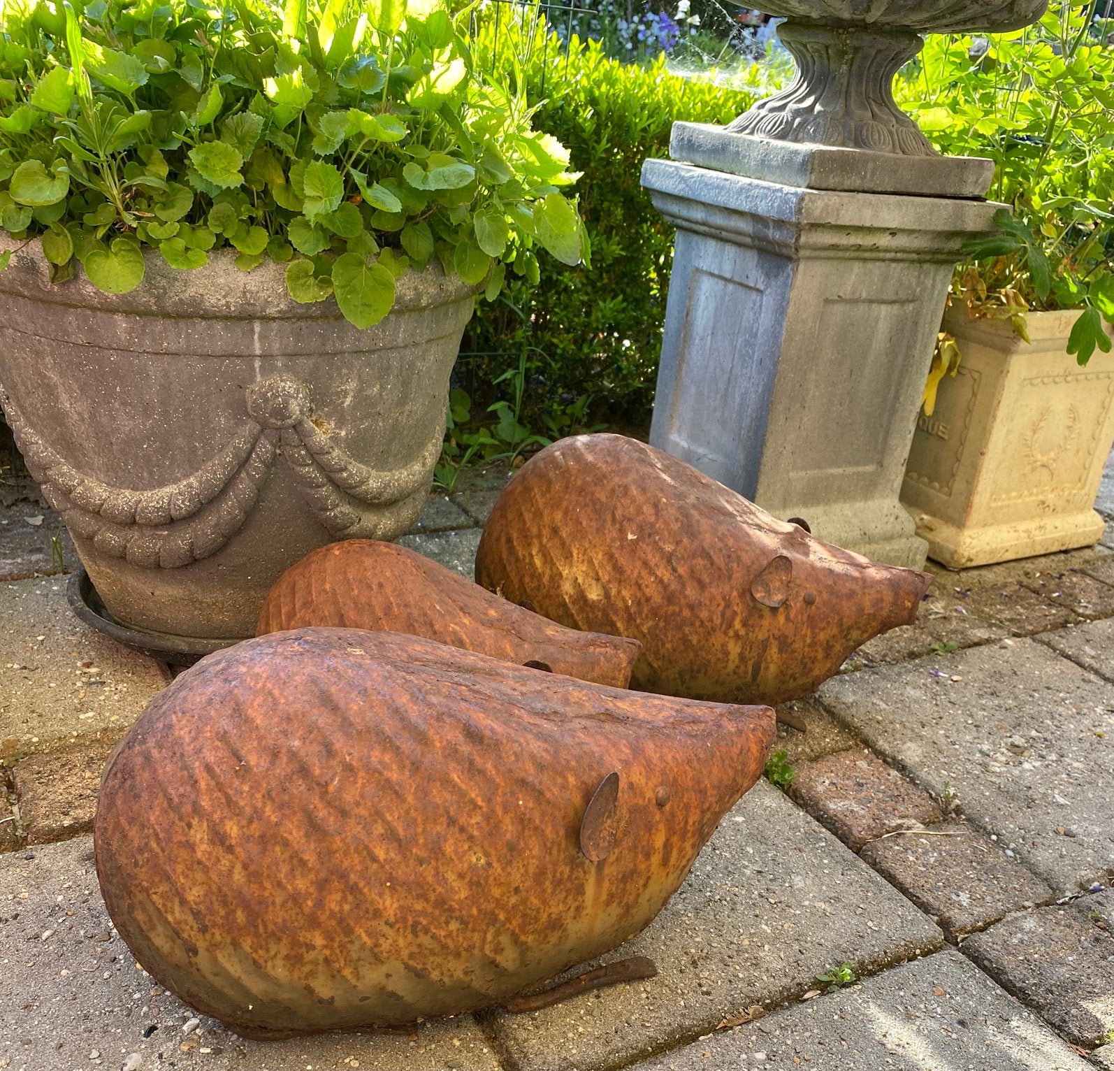 Set van 3 metalen egels, Tuin en Terras, Tuinbeelden, Ophalen of Verzenden, Metaal, Dierenbeeld