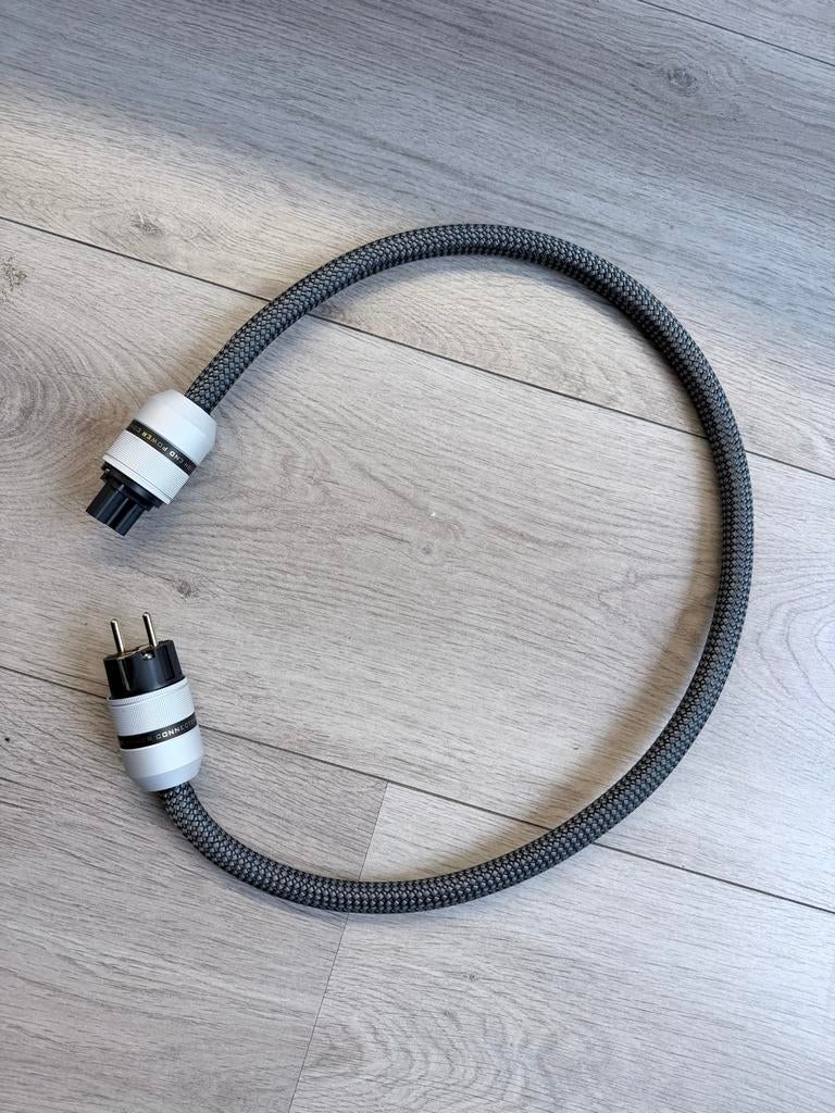 Geïsoleerde Powercord - Hifi Stroomkabel, Audio, Tv en Foto, Audiokabels en Televisiekabels, Ophalen of Verzenden, Zo goed als nieuw