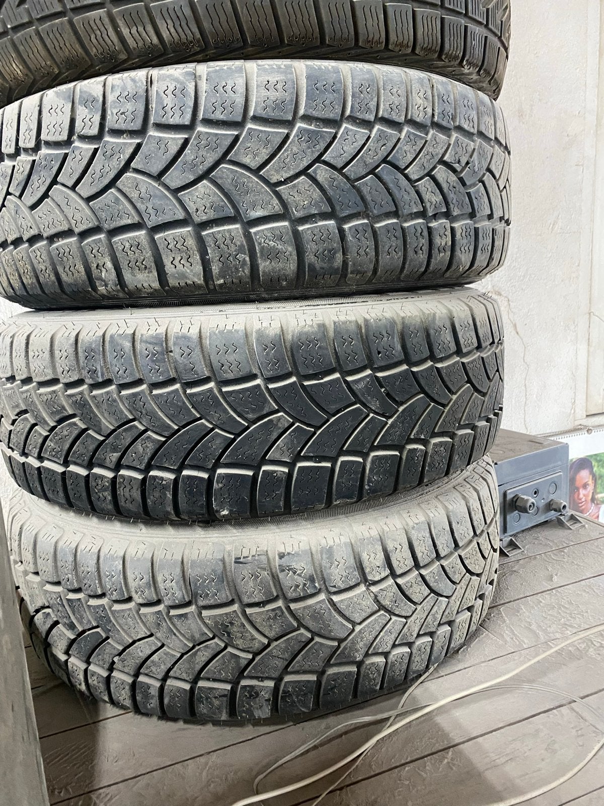 Winterbanden met velgen 215/65 R16 C, 16 inch, Banden en Velgen, Bestelwagen, Gebruikt