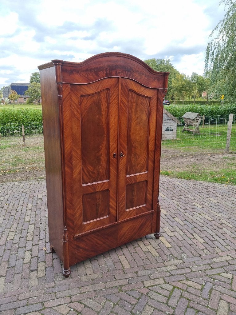 Prachtige Antieke Mahonie Kast, Antiek en Kunst, Antiek | Meubels | Kasten, Ophalen of Verzenden