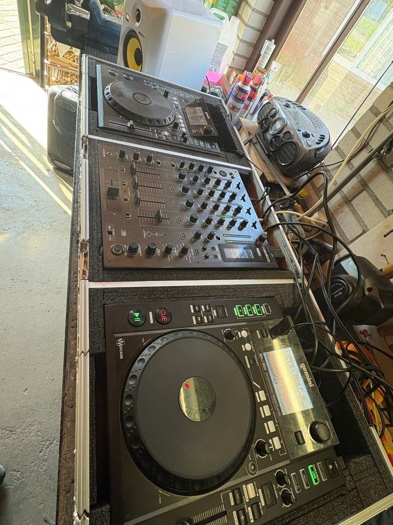 Draaitafel met KRK Rokit 6 speakers, Audio, Tv en Foto, Luidsprekers, Gebruikt, 120 watt of meer, Front, Rear of Stereo speakers