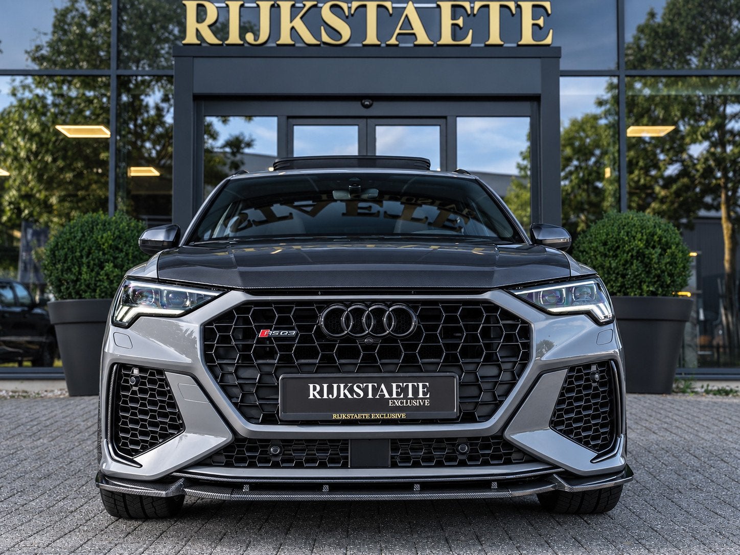 Audi RSQ3 2.5 TFSI|PANO|B&O|CARBON|ACC|21''|MATRIX|NARDO|APP, Auto's, Automaat, Dealer onderhouden, Gebruikt, Met garantie (alle)