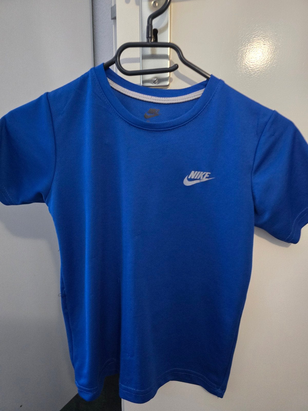 nike tishert (10 jaar), Ophalen of Verzenden, Zo goed als nieuw, Overige maten